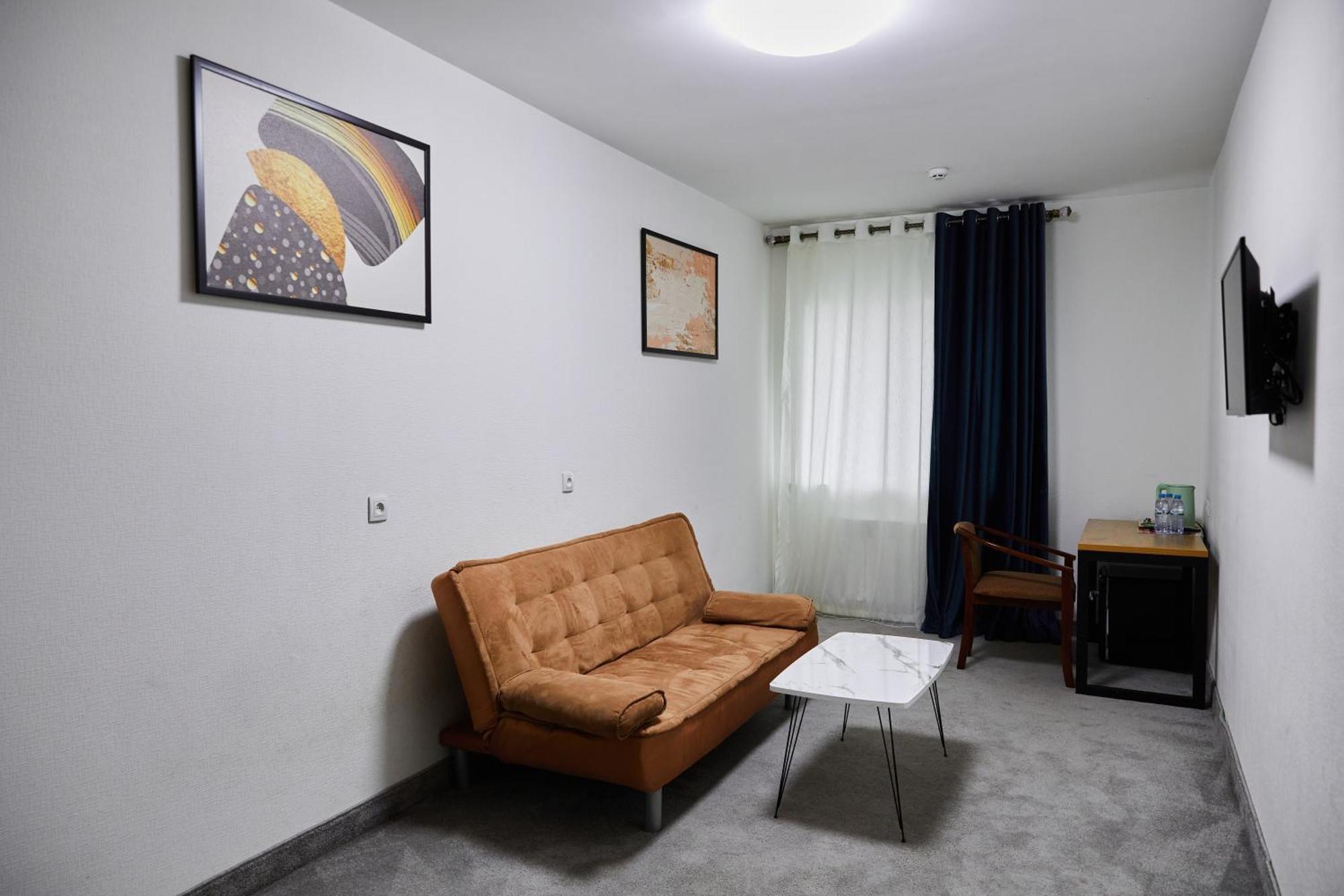 Art Plaza Hotel Tashkent Exterior photo